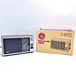 General Electric GE AM/FM Radio Model NO 7-4115B With Original Box
